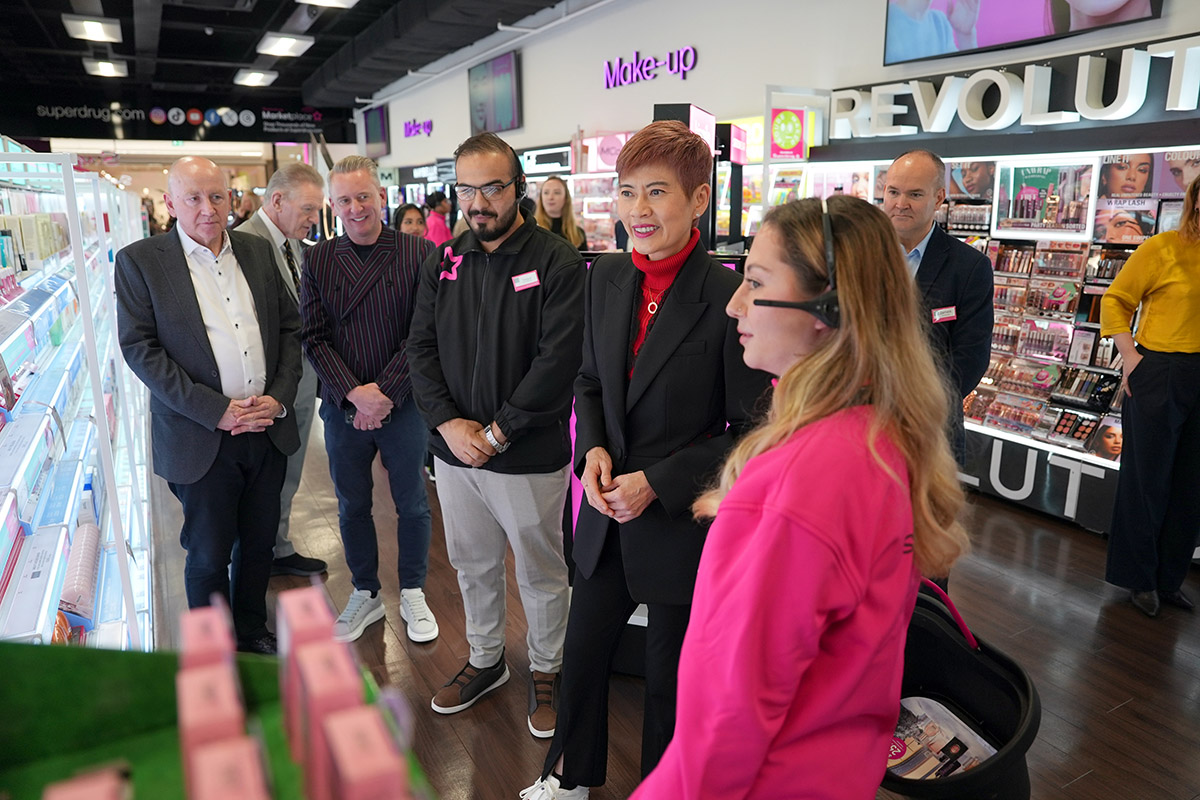 Retail Corporate Event Photographer - London & Surrey